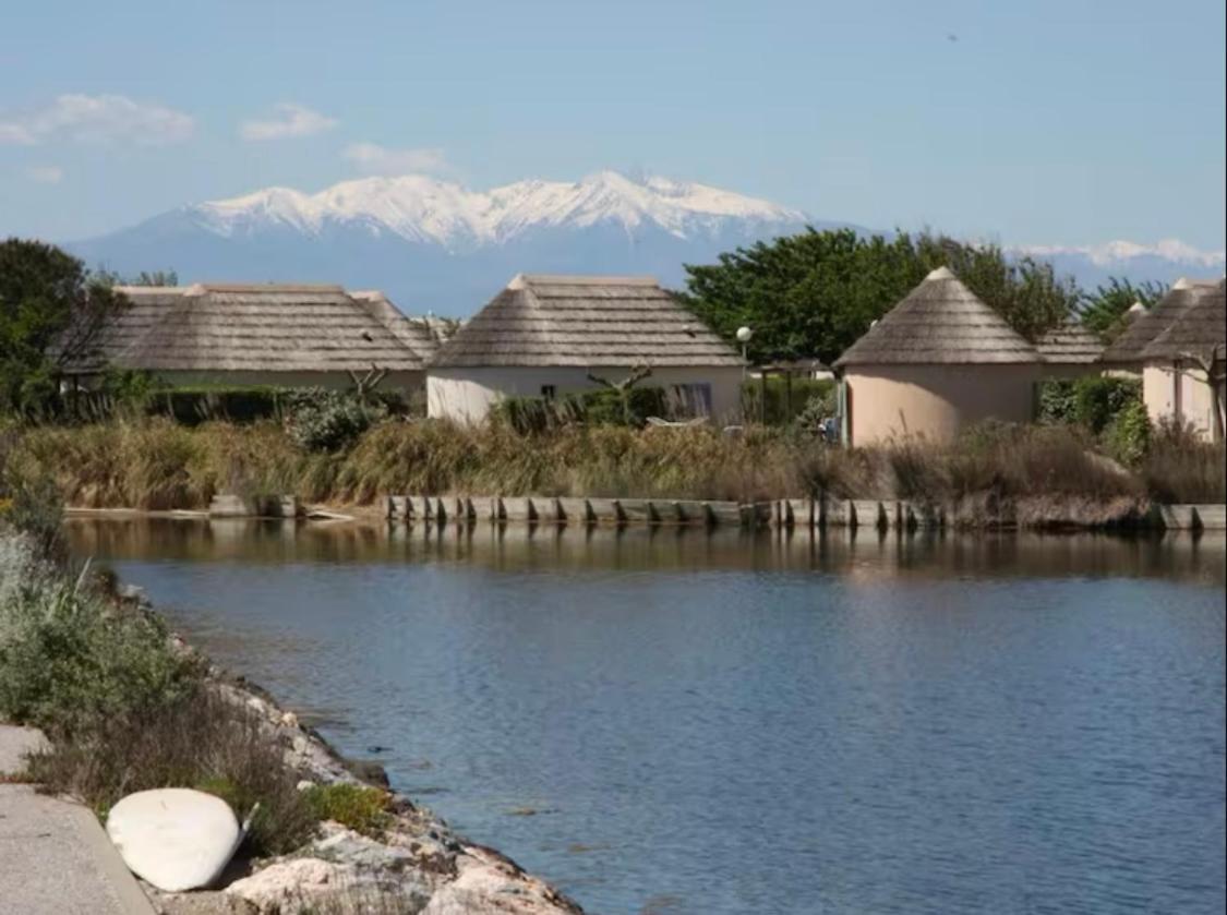 Belle Marina En Bord D'Etang Villa Le Barcares Exterior photo